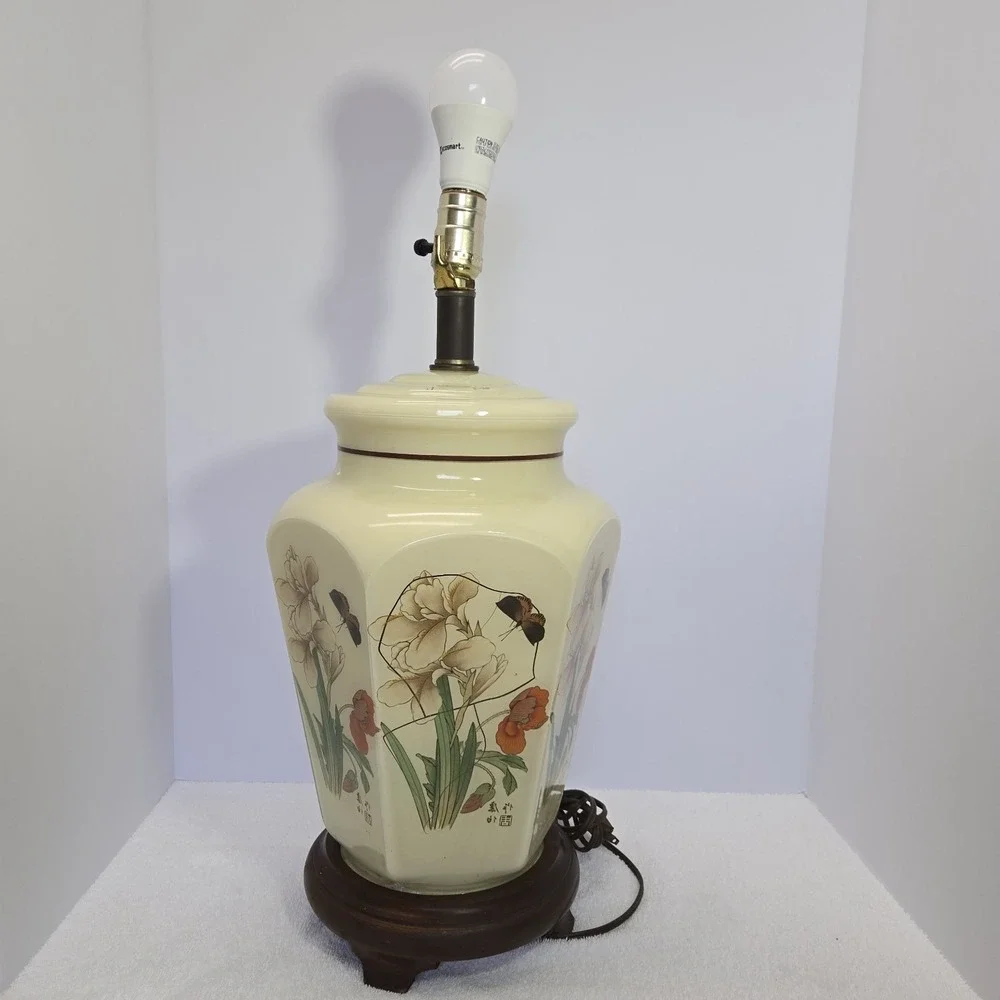 MCM Chinese Ginger Jar Iris Poppy Butterfly Gold Accent Large Table Lamp NO BULB